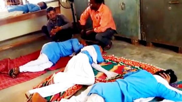 स्‍कूल में कुछ लोग मान रहे भूतप्रेत का साया 