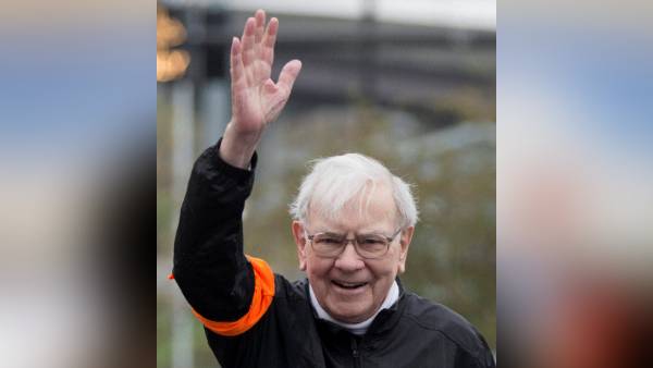 अनदेखी के लिए 2 मिलियन डॉलर चुकाए अनदेखी के लिए 2 मिलियन डॉलर चुकाए