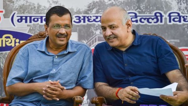 'जब देश की बात हो तो पार्टी की बात छोड़कर...'