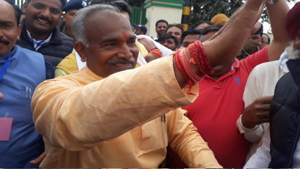 पूर्व शिक्षा मंत्री अरविंद पांडे के रिश्तेदारों को नौकरी देने को लेकर वायरल पत्र 