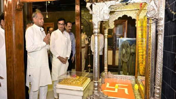 बैठक लिए बगैर दिल्ली जाएंगे माकन और खड़गे