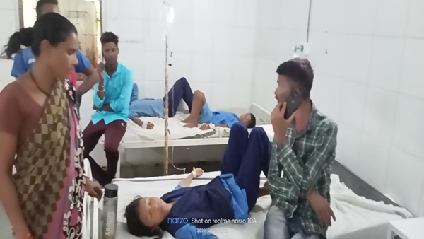 सूचना मिलते ही प्रशासन आया हरकत में सूचना मिलते ही प्रशासन आया हरकत में