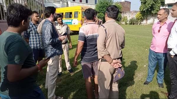 घटना के बाद गाड़ी लेकर फरार हो गया ड्राइवर