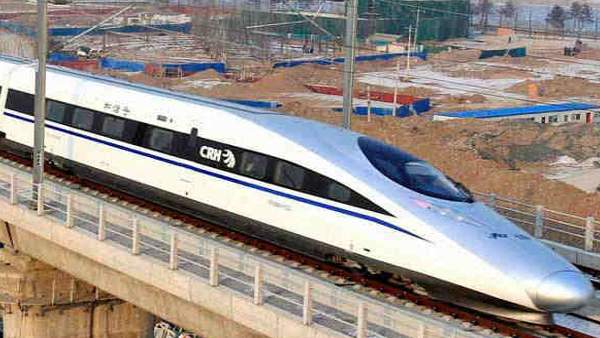 BKC और शिलफाटा में भूमिगत स्टेशन के बीच टनल