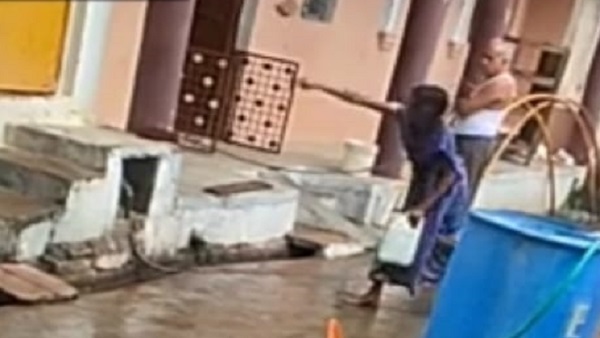 एमपीः नेता के घर पत्थर फेंकने वाली महिला छह दिन से गायब! एमपीः नेता के घर पत्थर फेंकने वाली महिला छह दिन से गायब!