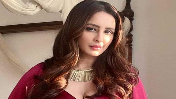 चाहत खन्ना पर लगे गंभीर आरोप