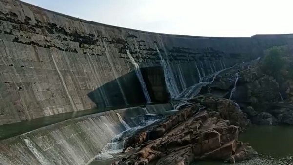 फूट सकता है अपर चंदिया बांध