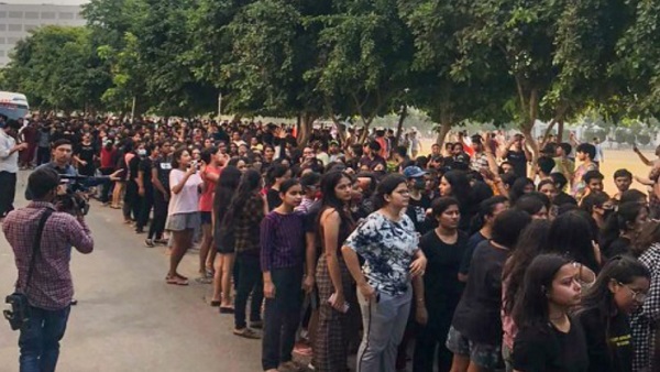 लड़की को वीडियो बनाने के लिए किया जाता था ब्लैकमेल! लड़की को वीडियो बनाने के लिए किया जाता था ब्लैकमेल!