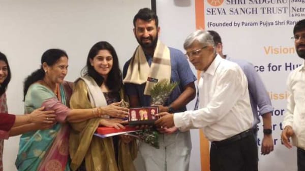 किए मानव सेवा कार्य किए मानव सेवा कार्य