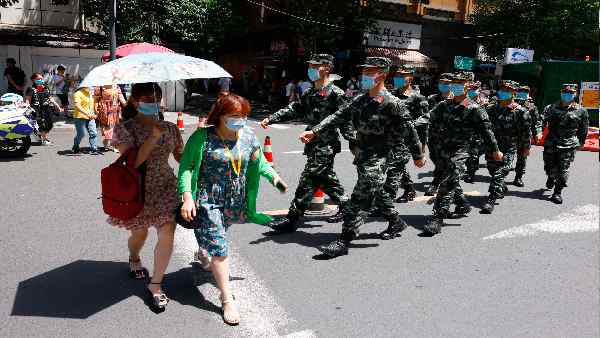 सुपरवापर बनना चाह रहा है चीन !