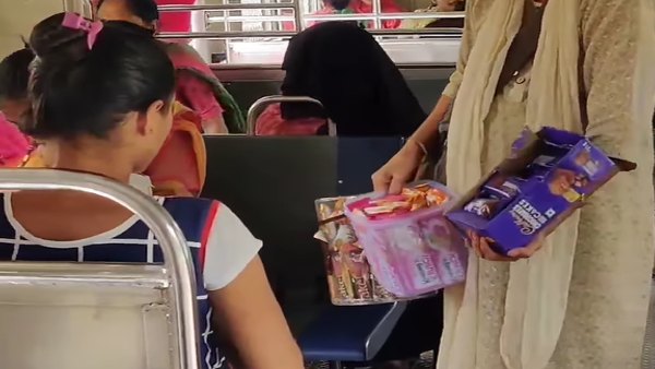  चॉकलेट बेंचते वीडियो वायरल