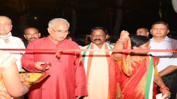 प्रभारी मंत्री ने की अध्यक्षता प्रभारी मंत्री ने की अध्यक्षता