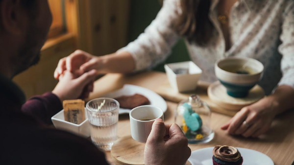 'वह मेरा सगा भाई है'