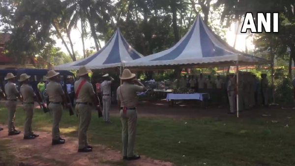 शनिवार को हुई थी मौत