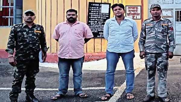 दो अन्य वन कर्मचारियों का स्थानांतरण 