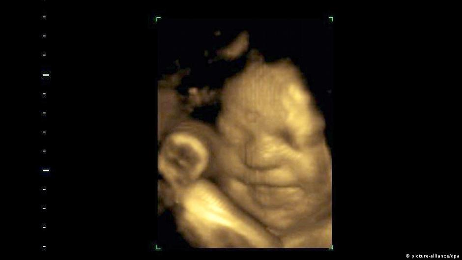 गाजर के स्वाद से बच्चों के चेहरे पर हंसी खिल आती है