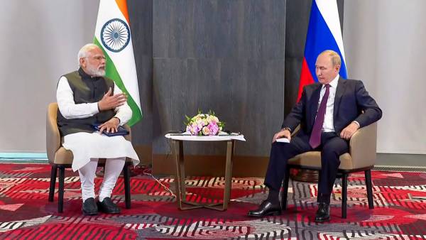 पुतिन,शी, मोदी की वार्ता पर थी नजर