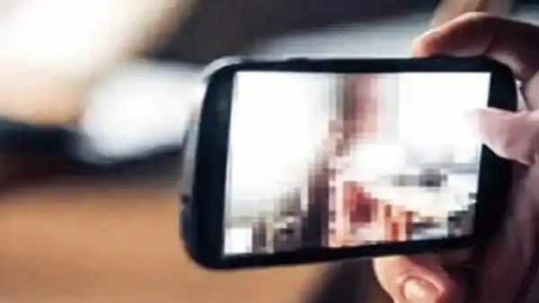 लाखों लोग देख चुके VIDEO, कई लोगों ने किया शेयर