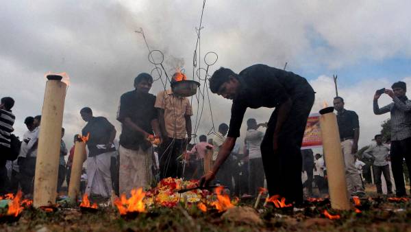 आर्थिक संकट से जूझ रहा श्रीलंका