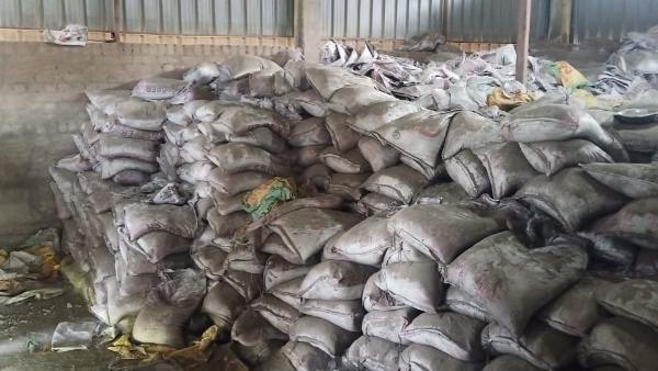 जहांगीरपुरी में चल रही थी नकली सीमेंट फैक्ट्री