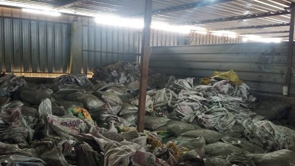 ₹20 कम कीमत में बेची जा रही थी नकली सीमेंट