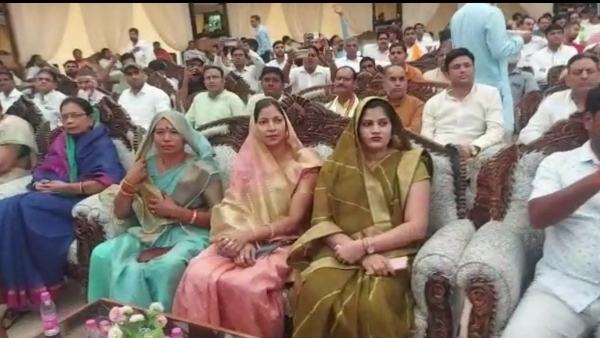 सिंधिया ने जनता का विश्वास जीतने की कही बात