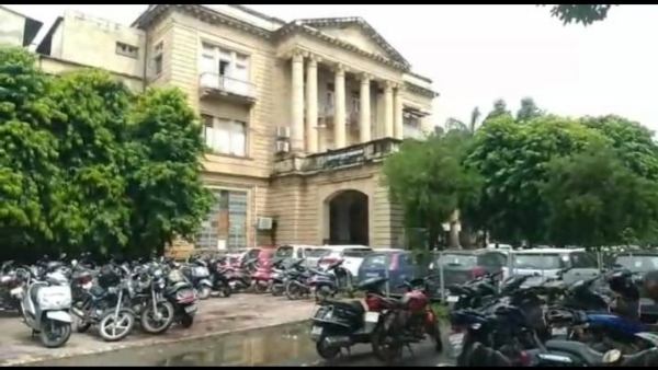 मलखान सिंह ने कोर्ट में किया था मानहानि का दावा