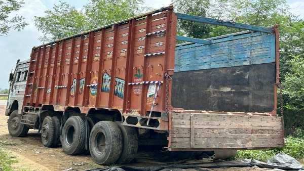 हवाई जहाज से भेजा था नागालैंड