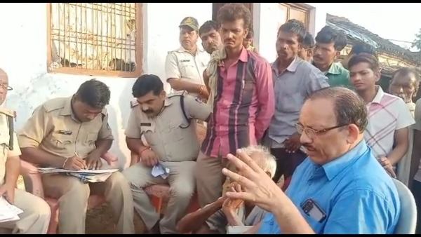 पड़ोसियों की मदद से बच्चियों की लाश मलबे से निकाली