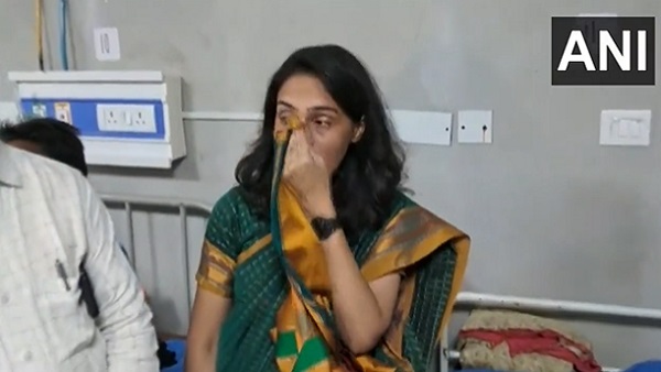 कौन हैं लखनऊ की आईएएस अफसर रोशन जैकब