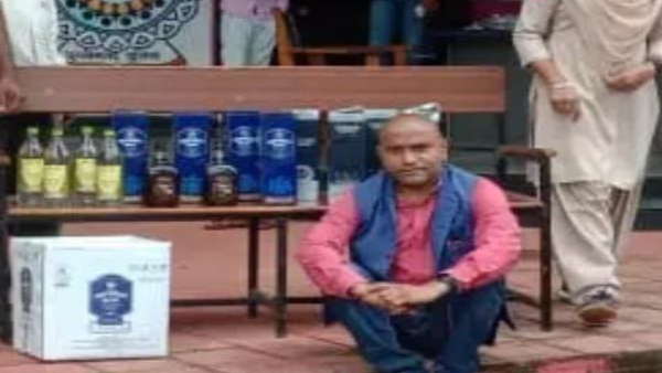 पकड़ी 10 हजार की शराब पकड़ी 10 हजार की शराब