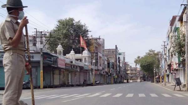 14 दिन तक मनेन्द्रगढ़ में लगा रहा कर्फ्यू