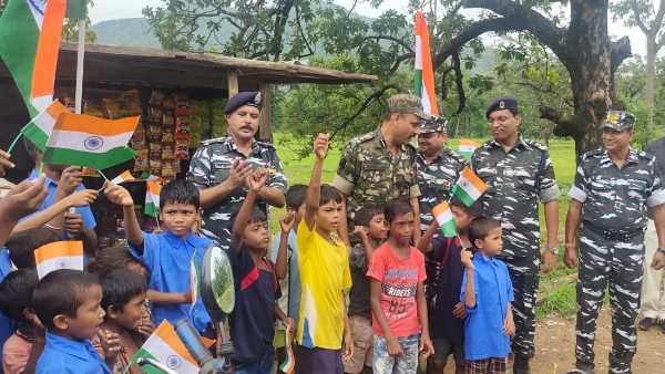 ओपन कोचिंग सेंटर में पढ़ रहे हैं 74 बच्चे ओपन कोचिंग सेंटर में पढ़ रहे हैं 74 बच्चे