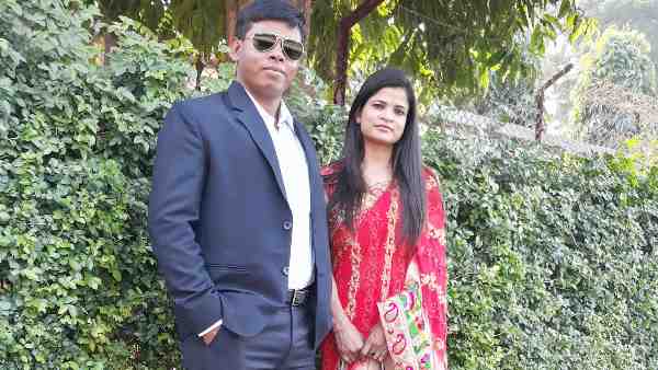 डीएसपी का पत्नी वर्षा से चल रहा है विवाद