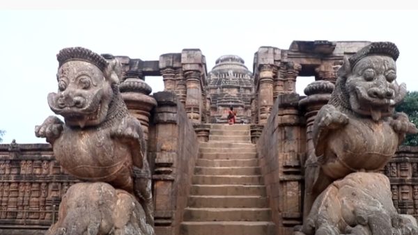 बदलेगा मंदिर का आकार