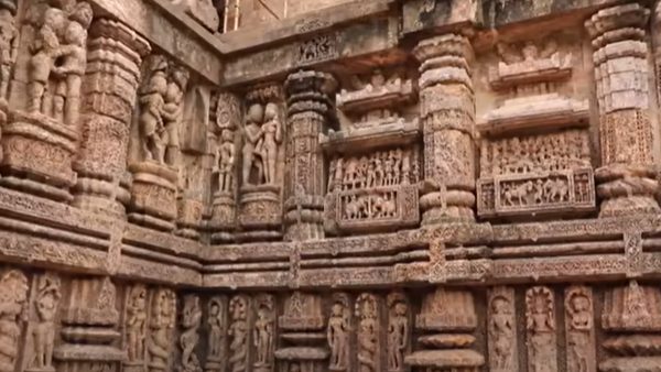 गर्भगृह को नुकसान से बचाने का आग्रह