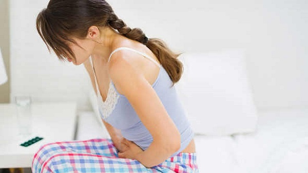 मिथक 4 : सैनिटरी नैपकिन शर्म की बात है? मिथक 4 : सैनिटरी नैपकिन शर्म की बात है?