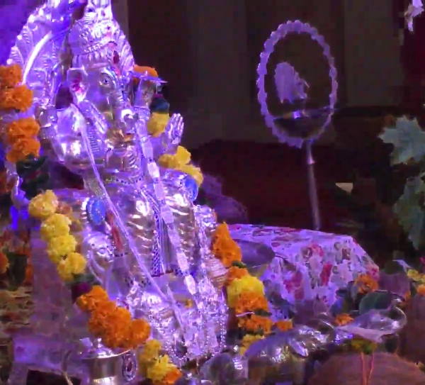 जबलपुर: गणेश-मूर्ति की स्‍थापना 