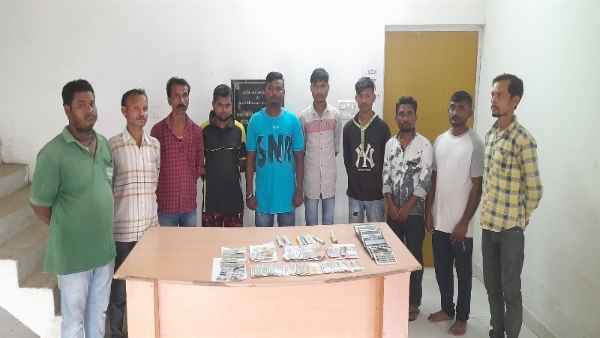 झोपड़ी में संचालित हो रहा था पूरा कारोबार