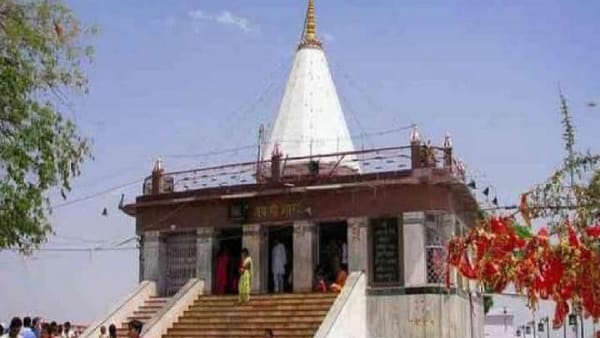 माई का हार बन गया मैहर