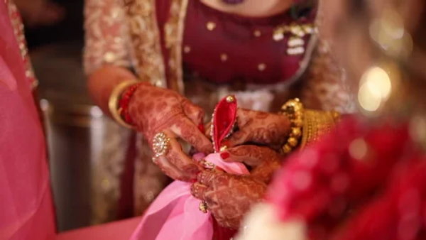 पति की दूसरी शादी के लिए राजी हो गई पत्नी