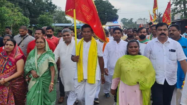राहुल की भारत जोड़ो यात्रा से कम चर्चित नहीं रही मरकाम की पदयात्रा 