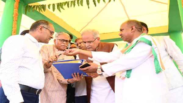 इस मौके पर यह सभी रहे मौजूद