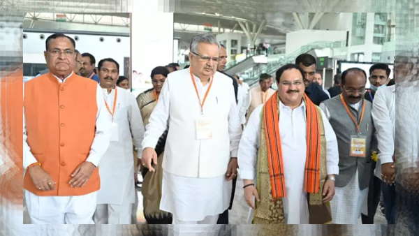 बदला गया नेतृत्व ,नड्डा पहुंचे रायपुर 