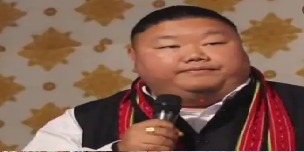 पोस्ट शेयर होते ही सैकड़ों लोगों ने किया री-ट्वीट