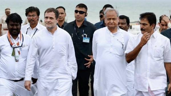 एनजीओ का मकड़जाल और कांग्रेस इकोसिस्टम