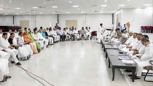 वापस 2 सीटों पर पहुंच जाएगी बीजेपी- जेडीयू