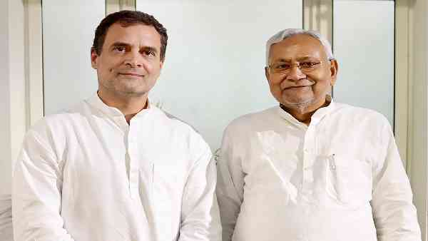 पीएम मोदी के खिलाफ विपक्षी नेताओं को एकजुट करने की कोशिश