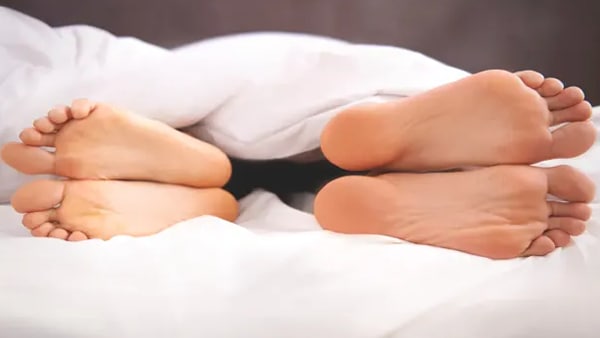 हनीमून के लिए कश्मीर भी ले गया था लेकिन.... हनीमून के लिए कश्मीर भी ले गया था लेकिन....