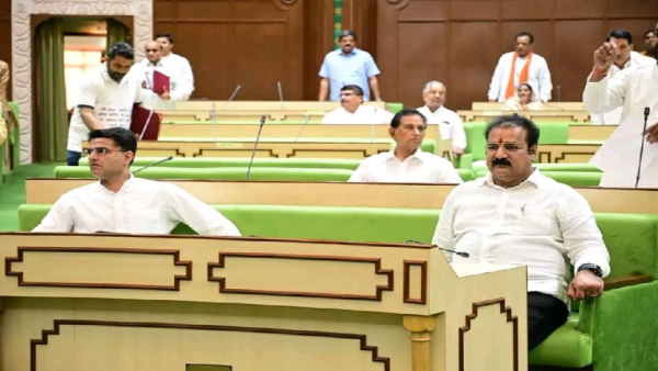 पुष्कर के घटना से पायलट का नाता